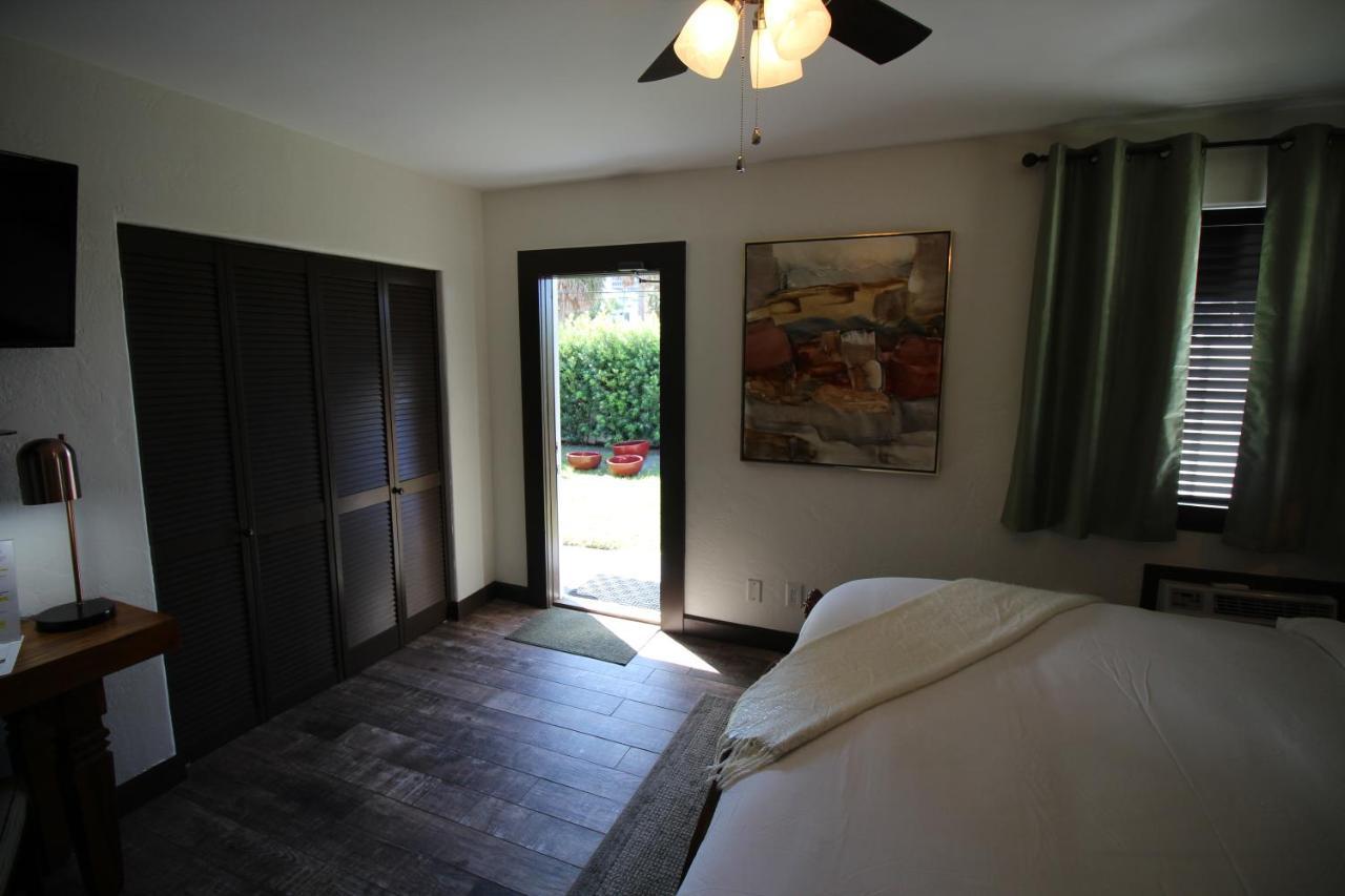 Balinese Cottages Daytona Beach Esterno foto