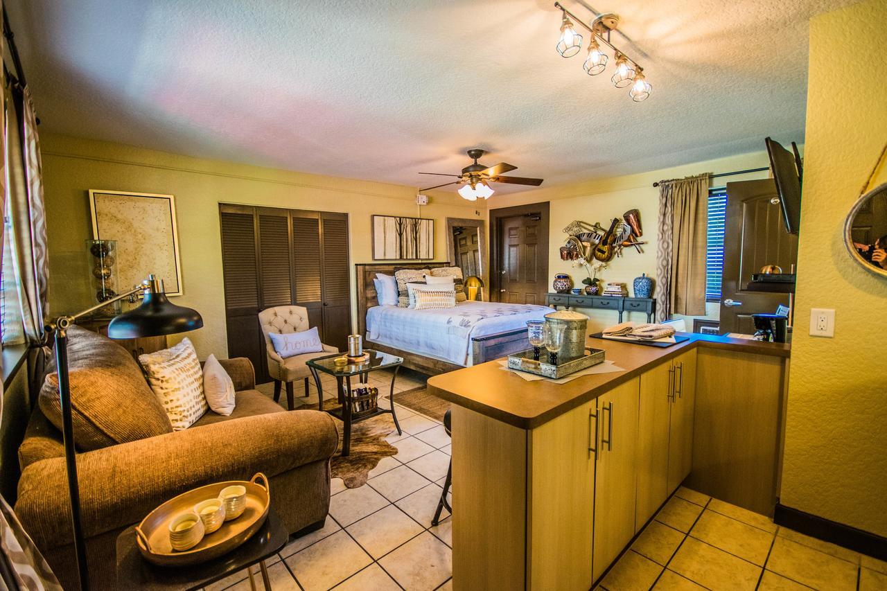 Balinese Cottages Daytona Beach Esterno foto